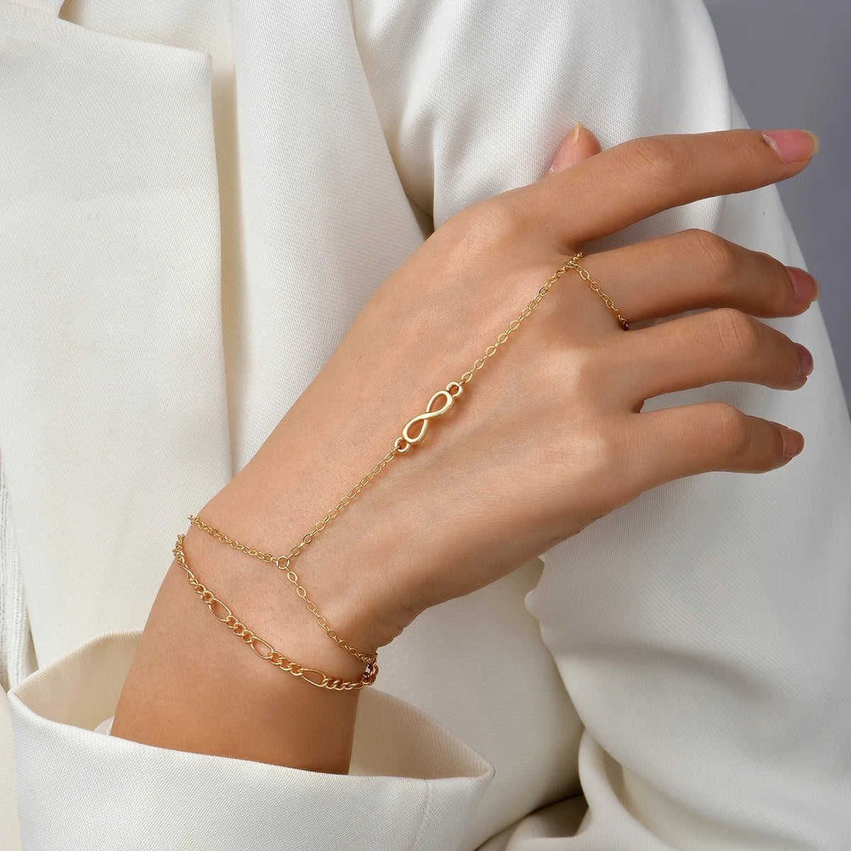 Hand Chain n° 7